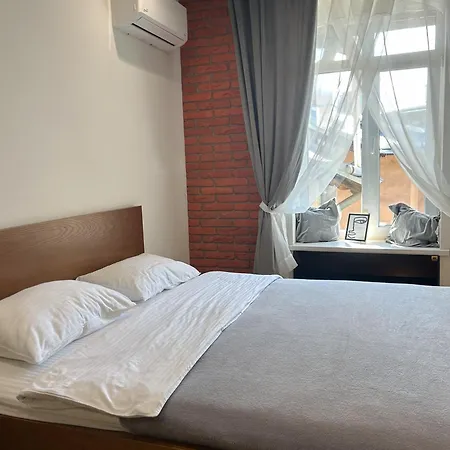 Miamo вулиця левицького 3 Λβιβ