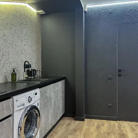 Miamo вулиця левицького 3 * リヴィウ