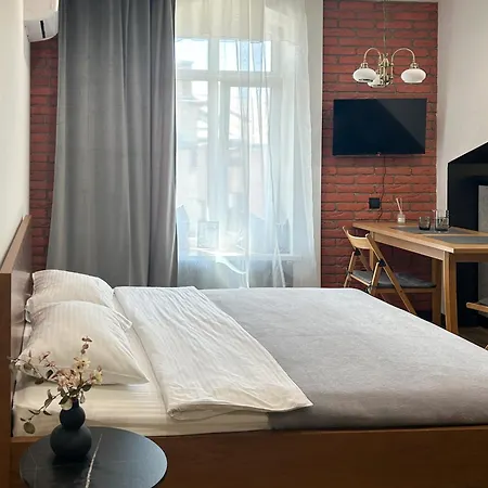 Miamo вулиця левицького 3 リヴィウ