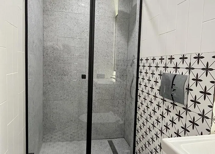 Miamo вулиця левицького 3 * Leópolis